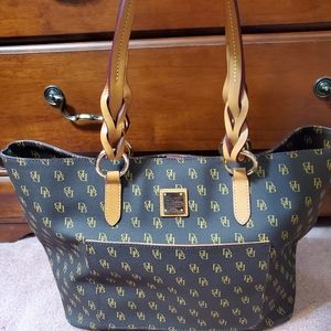 Dooney and Bourke Tammy tote